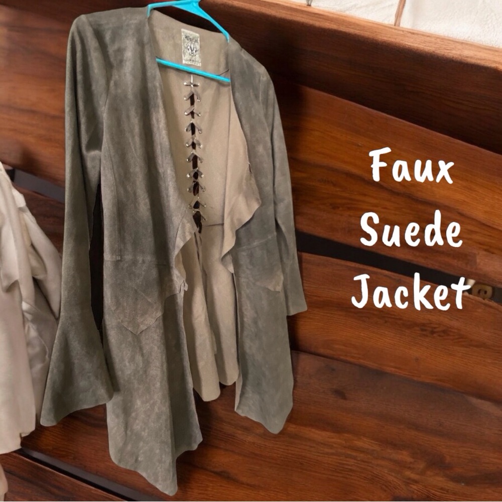 Vocal Faux-Suede Jacket Bell Sleeves Back Stitching Medium - Picture 2 of 10